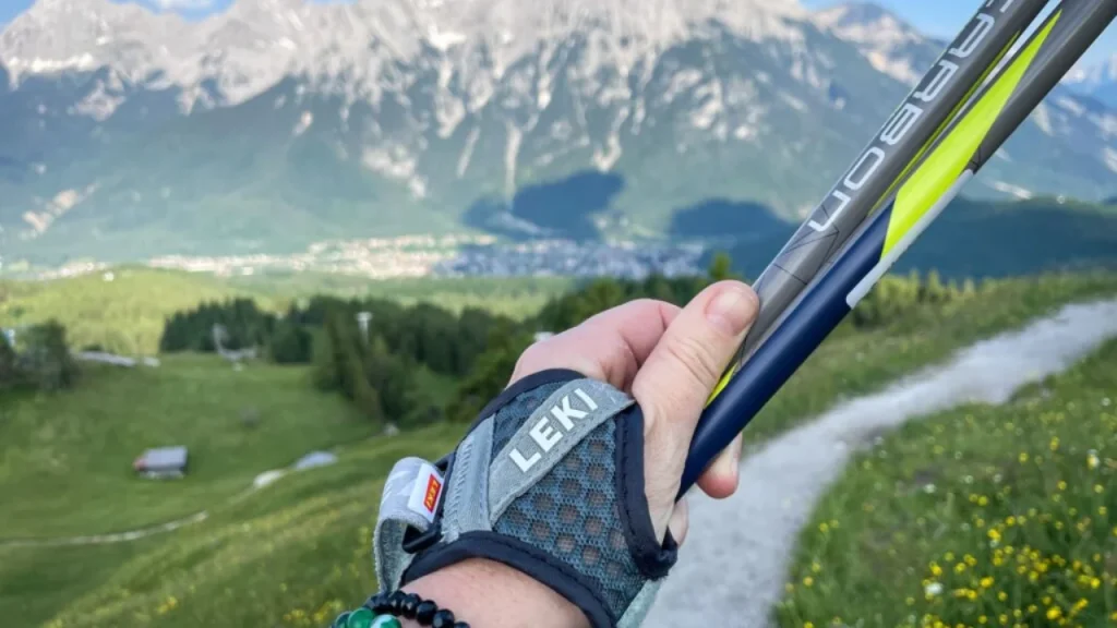 Using-Trekking-Poles-on-Different-Terrains